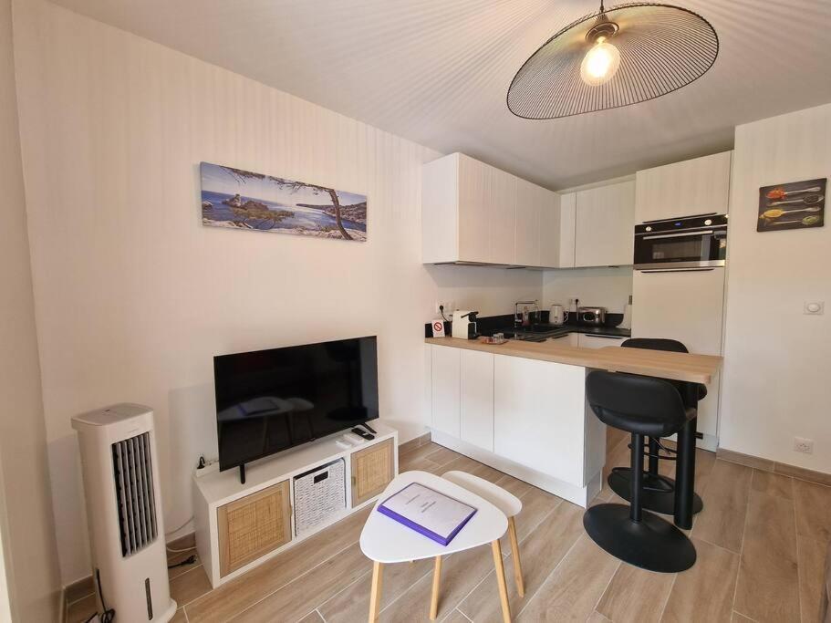 T2 Neuf, Parking Prive,Acces Mer Bandol Exteriör bild