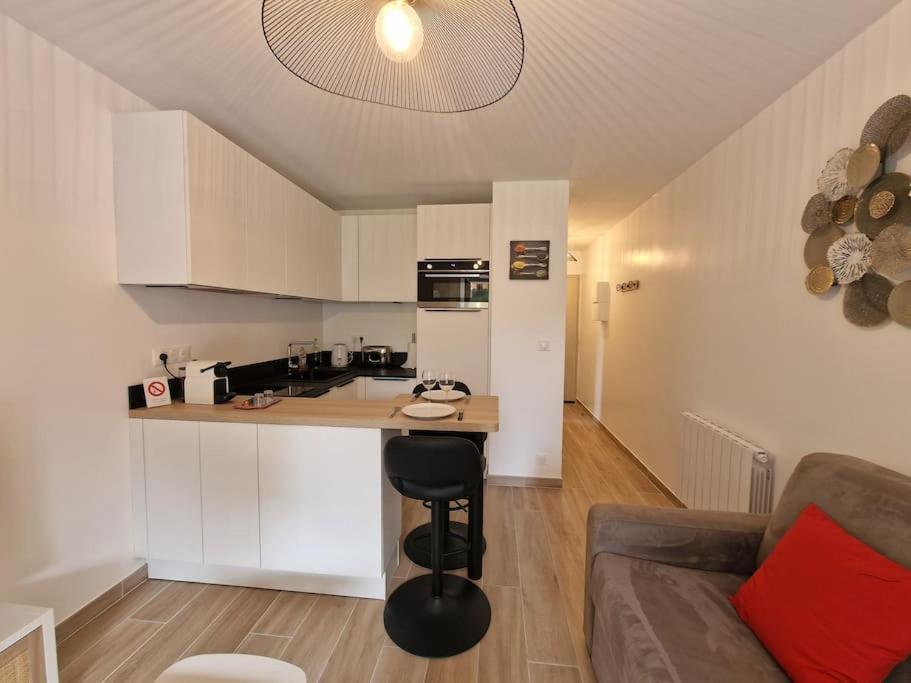 T2 Neuf, Parking Prive,Acces Mer Bandol Exteriör bild